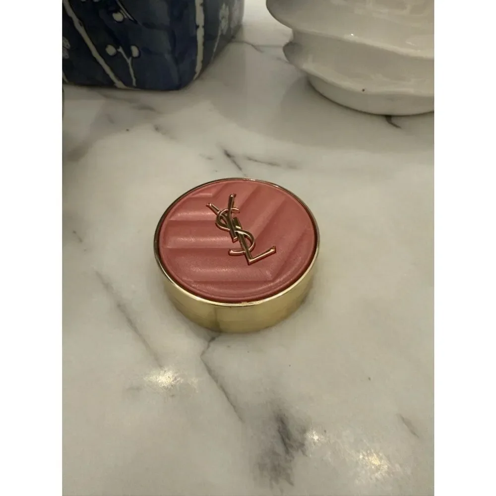Yves Saint Laurent Make Me Blush 24H Buildable Powder Blush